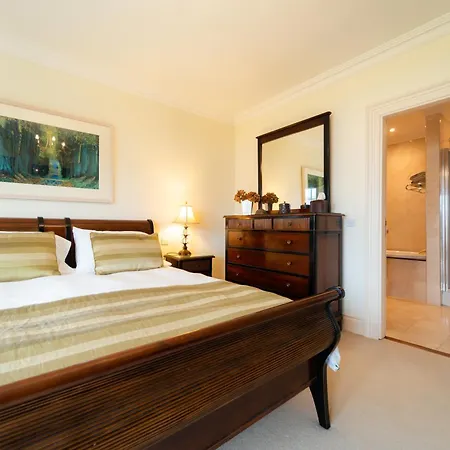 Apartment Waters Edge 2 *