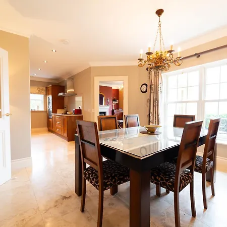 Διαμέρισμα Waters Edge 2 *